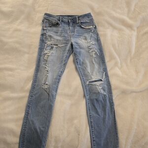 American Eagle Outfitters Light Blue Distressed Skinny Jeans